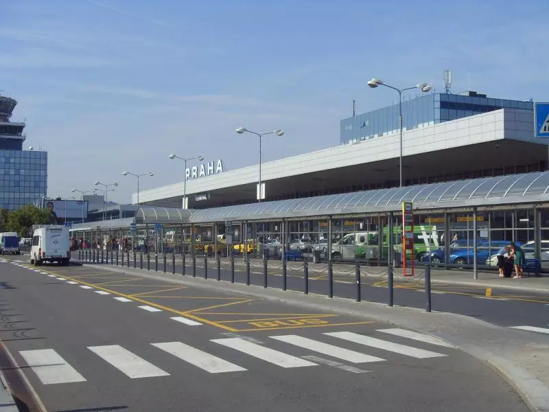 Flughafen Prag